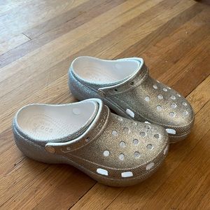 Platform Glitter Crocs